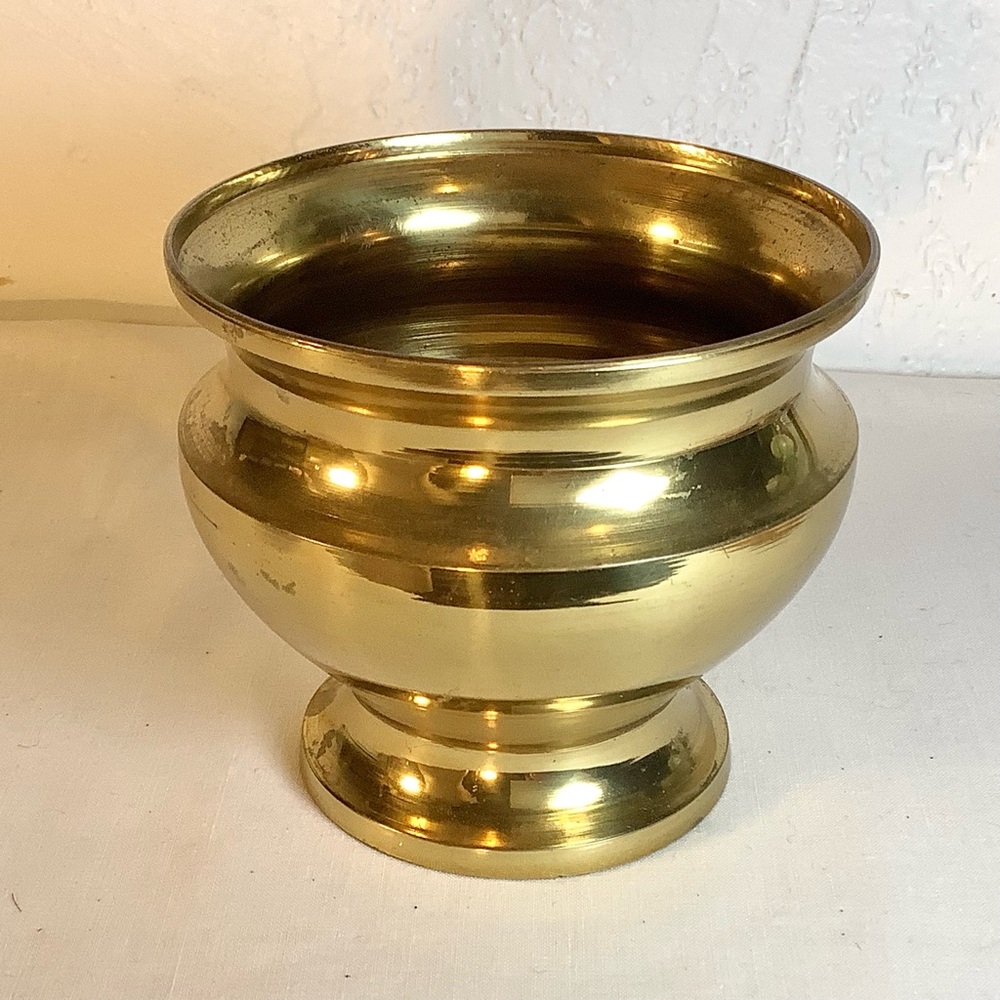 Elegant Vintage Brass Bowl, Censer, Trinket Holder, Pot  3.25”tall 3.75” Wide